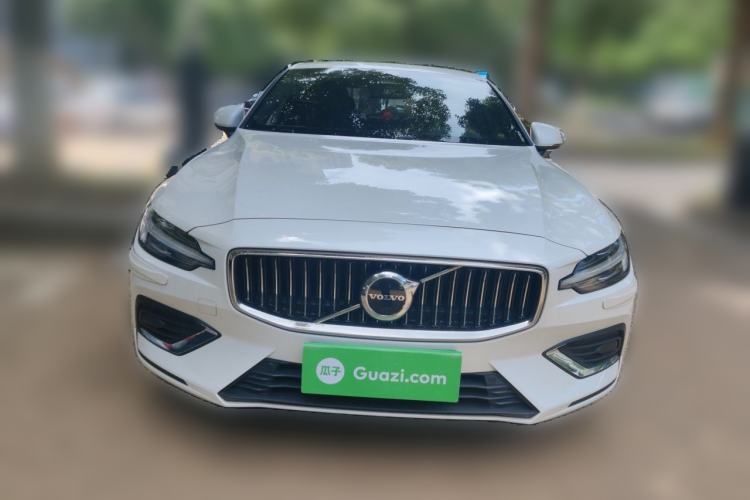 Used Volvo S60 2025 B4 Zhiyi Luxury Edition Front