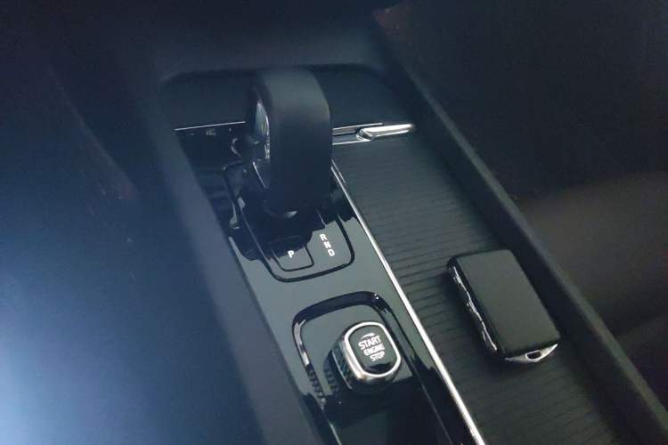 Used Volvo S60 2025 B4 Zhiyi Luxury Edition Gear Lever
