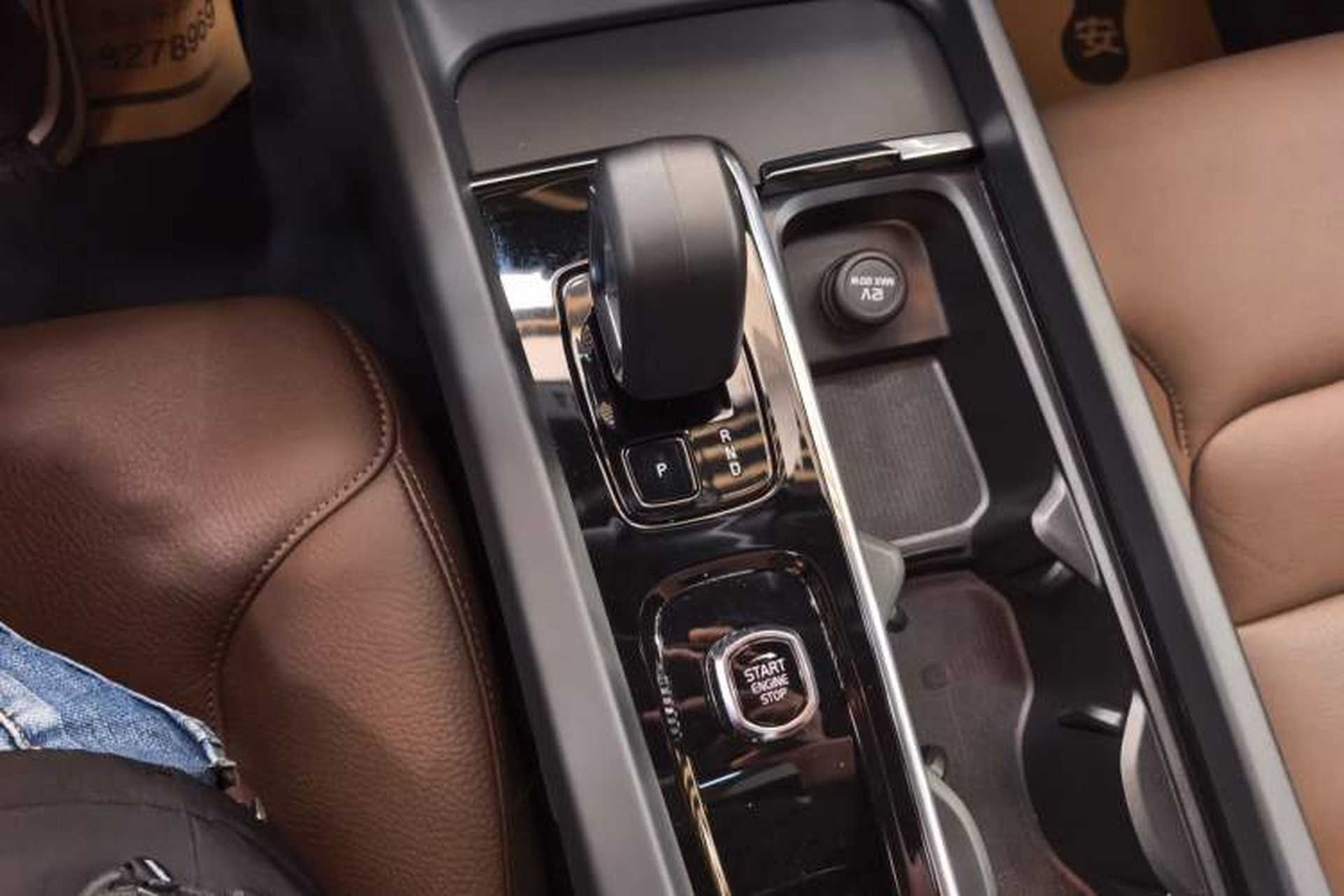 Used Volvo S60 2025 B4 Zhiyi Luxury Edition Gear Lever