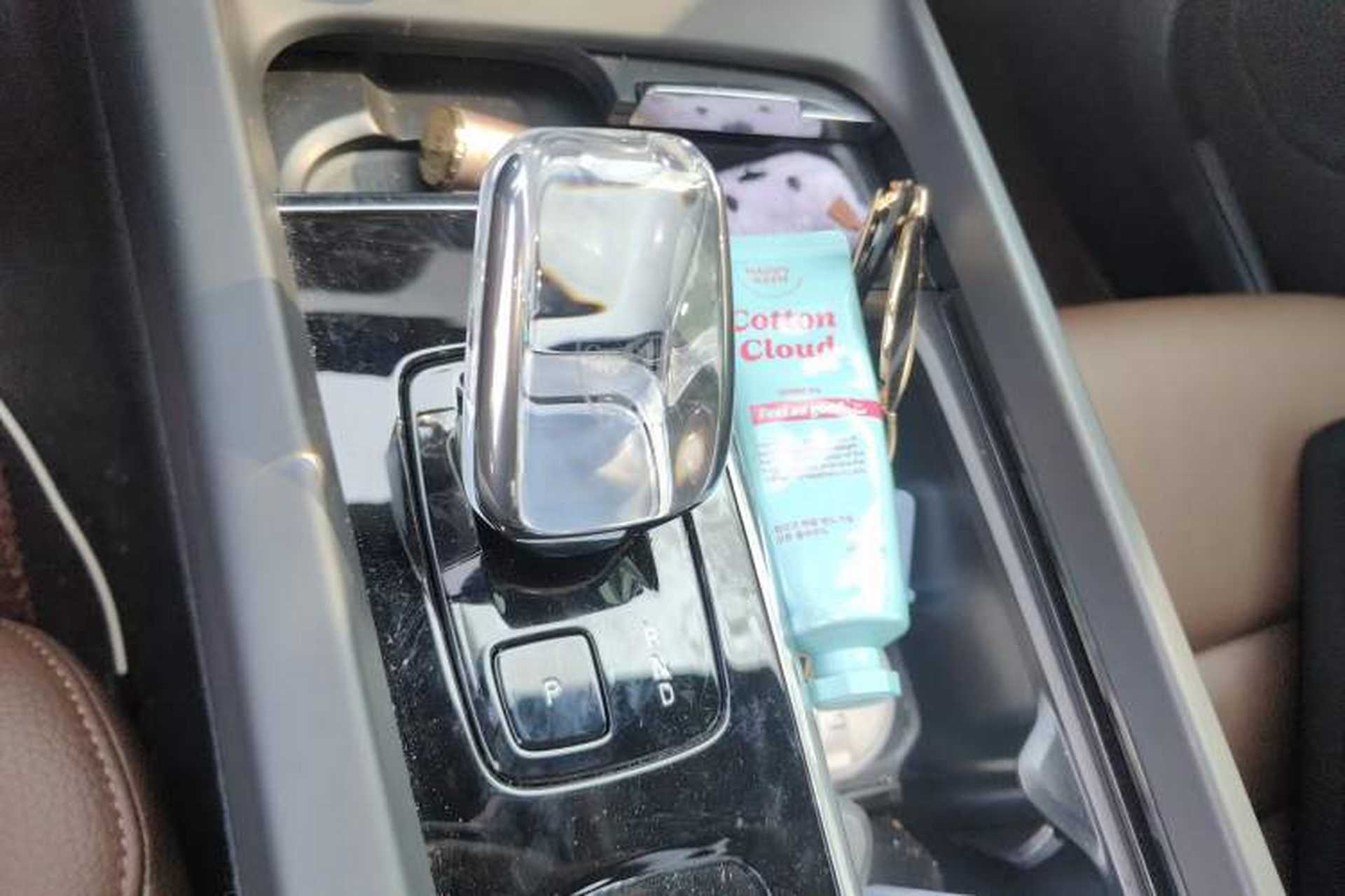 Used Volvo S60 2025 B4 Zhiyi Luxury Edition Gear Lever
