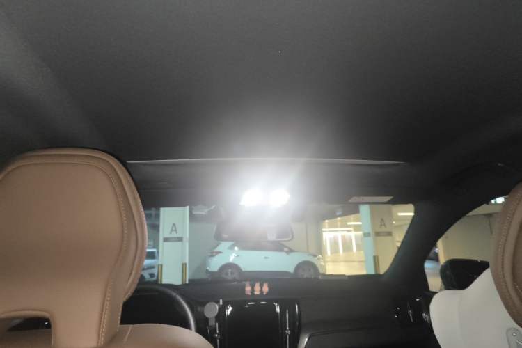 Used Volvo S60 2025 B4 Zhiyi Luxury Edition Headliner
