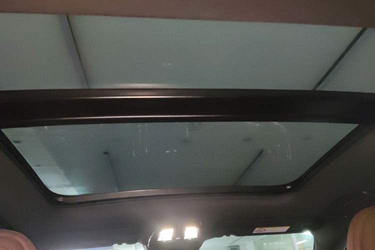Used Volvo S60 2025 B4 Zhiyi Luxury Edition Headliner