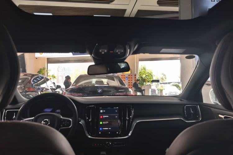 Used Volvo S60 2025 B4 Zhiyi Luxury Edition Headliner