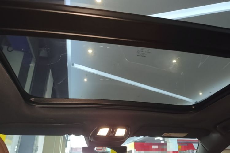 Used Volvo S60 2025 B4 Zhiyuan Luxury Edition Headliner