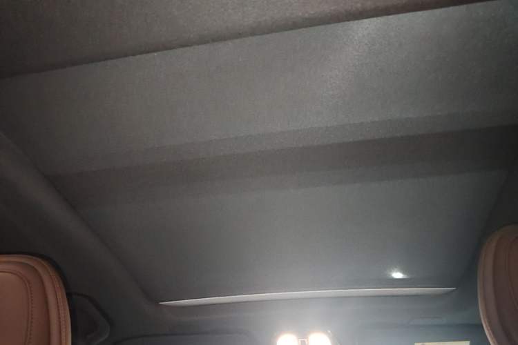 Used Volvo S60 2025 B4 Zhiyi Luxury Edition Headliner