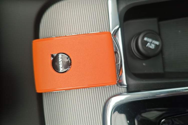 Used Volvo S60 2025 B4 Zhiyuan Sport Edition Interior 1