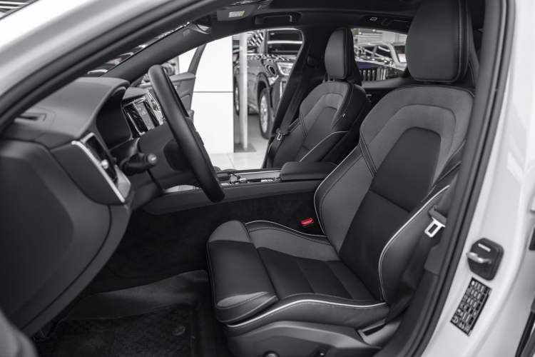 Used Volvo S60 2025 B5 Zhiya Sport Edition Interior 2