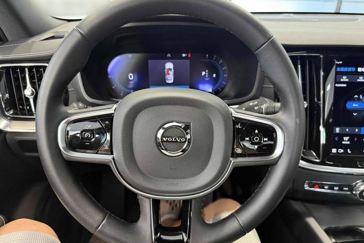 Used Volvo S60 2025 B5 Zhiya Sport Edition Interior 2
