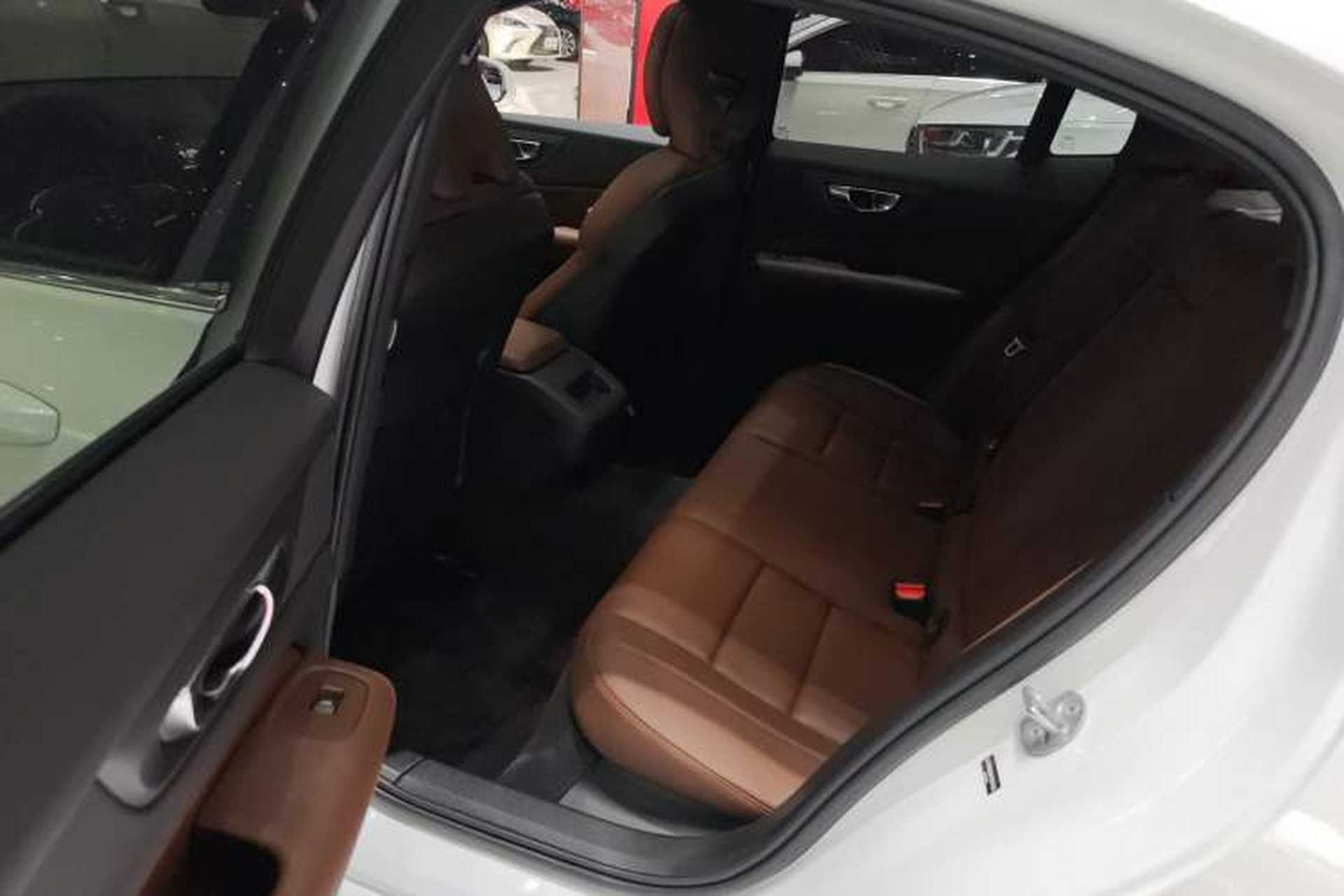 Used Volvo S60 2025 B4 Zhiyi Luxury Edition Interior 2
