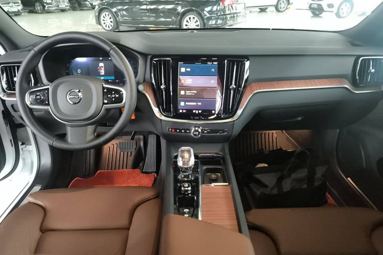 Used Volvo S60 2025 B4 Zhiyuan Luxury Edition Interior 2