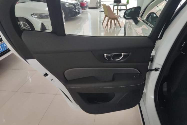 Used Volvo S60 2025 B5 Zhiya Sport Edition Interior 8