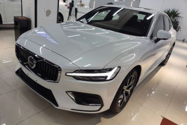 Used Volvo S60 2025 B4 Zhiyi Luxury Edition