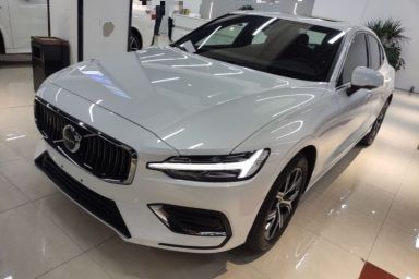 Used Volvo S60 2025 B4 Zhiyi Luxury Edition