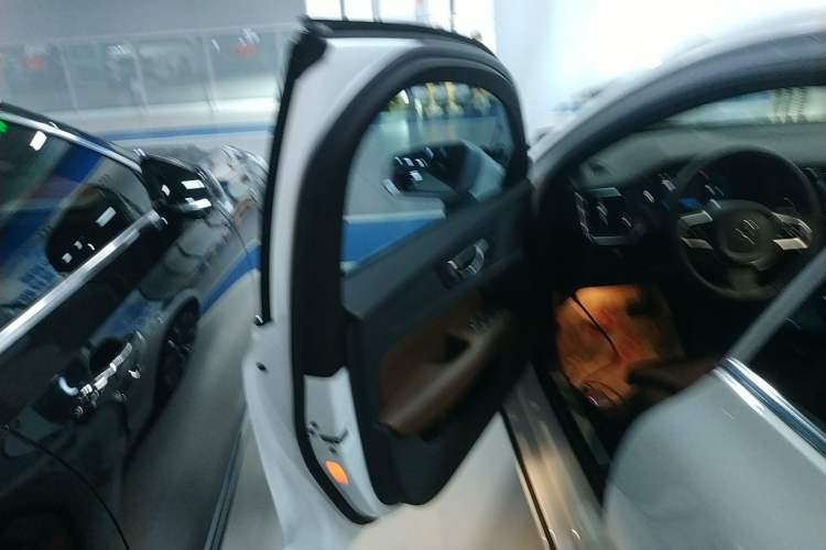 Used Volvo S60 2025 B4 Zhiyuan Luxury Edition Left Front Door Interior