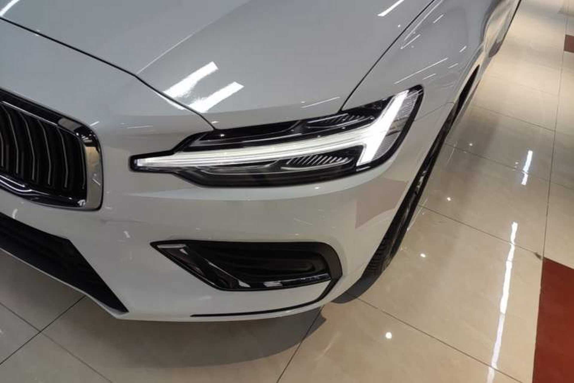 Used Volvo S60 2025 B4 Zhiyi Luxury Edition Left Front Headlight