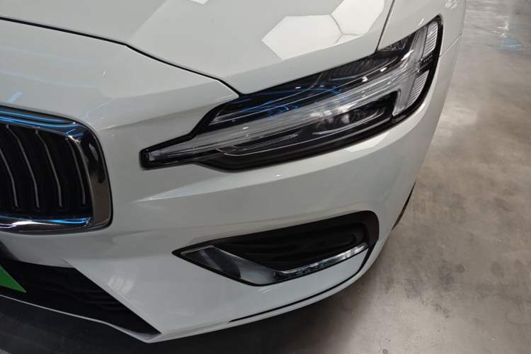 Used Volvo S60 2025 B4 Zhiyi Luxury Edition Left Front Headlight