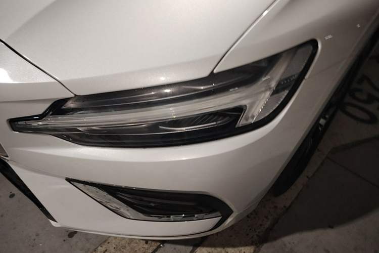 Used Volvo S60 2025 B4 Zhiyi Luxury Edition Left Front Headlight