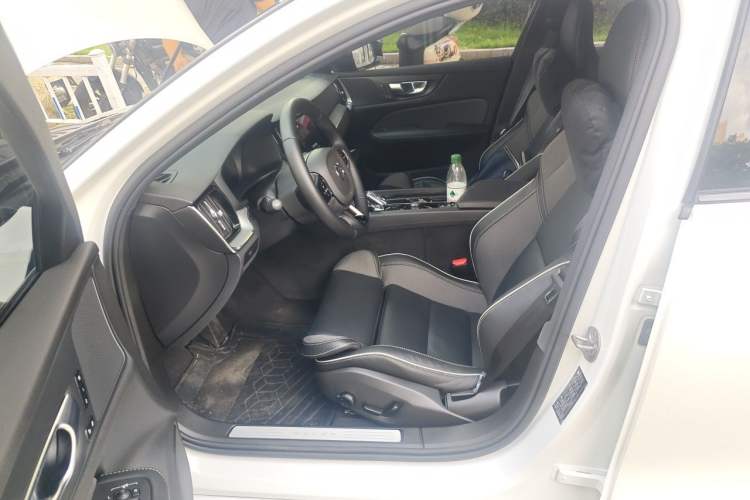 Used Volvo S60 2025 B4 Zhiyuan Sport Edition Left Front Seat
