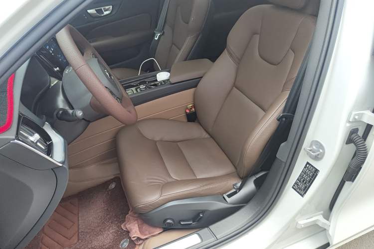 Used Volvo S60 2025 B4 Zhiyi Luxury Edition Left Front Seat