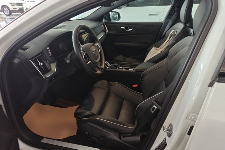 Used Volvo S60 2025 B5 Zhiya Sport Edition Left Front Seat