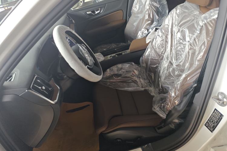 Used Volvo S60 2025 B4 Zhiyuan Luxury Edition Left Front Seat