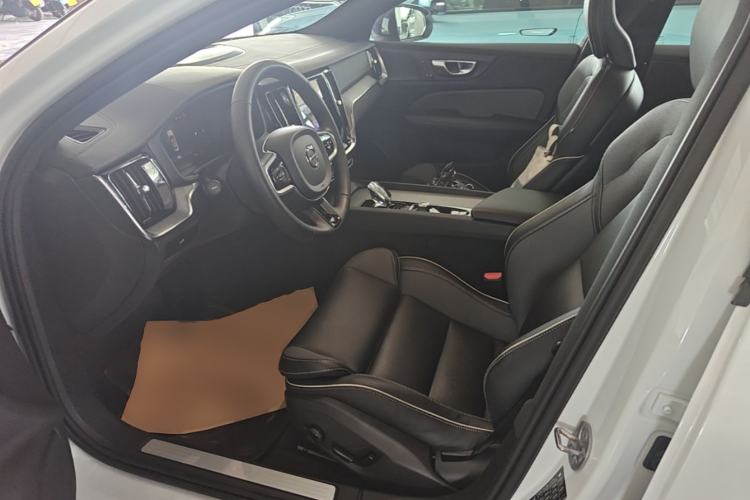 Used Volvo S60 2025 B5 Zhiya Sport Edition Left Front Seat