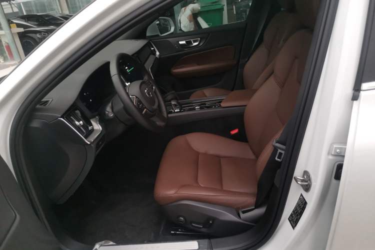 Used Volvo S60 2025 B4 Zhiyi Luxury Edition Left Front Seat