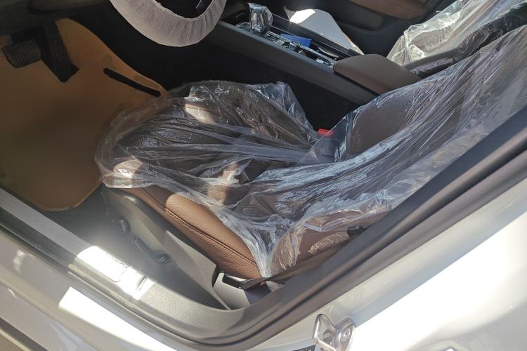 Used Volvo S60 2025 B4 Zhiyi Luxury Edition Left Front Seat