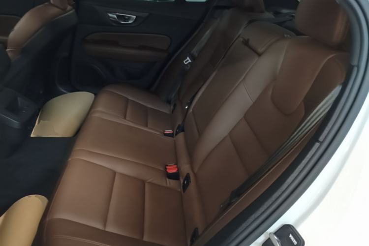 Used Volvo S60 2025 B4 Zhiyuan Luxury Edition Left Rear Seat