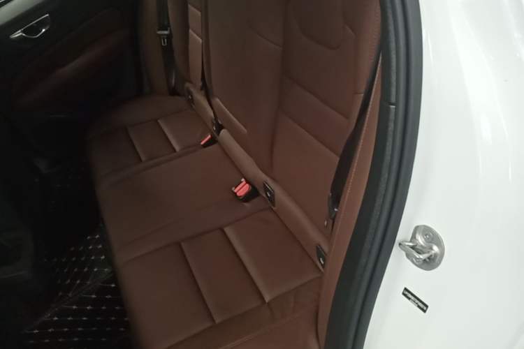 Used Volvo S60 2025 B4 Zhiyi Luxury Edition Left Rear Seat