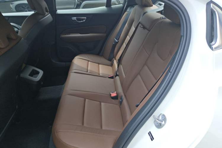 Used Volvo S60 2025 B4 Zhiyi Luxury Edition Left Rear Seat