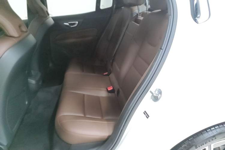 Used Volvo S60 2025 B4 Zhiyi Luxury Edition Left Rear Seat