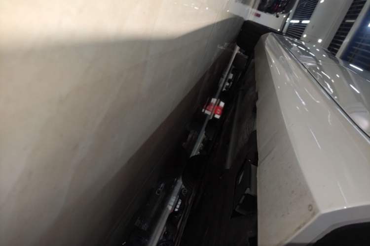 Used Volvo S60 2025 B4 Zhiyuan Luxury Edition Left Side Sill