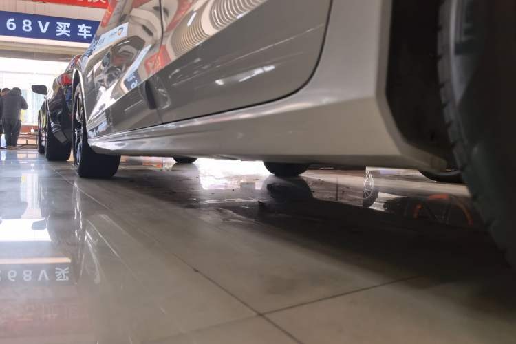 Used Volvo S60 2025 B4 Zhiyi Luxury Edition Left Side Sill