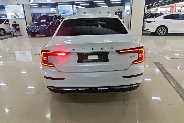 Used Volvo S60 2025 B4 Zhiyi Luxury Edition Rear
