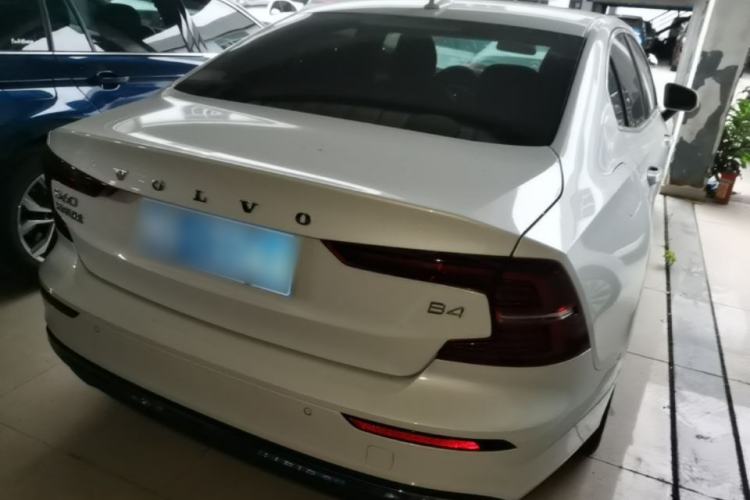 Used Volvo S60 2025 B4 Zhiyi Luxury Edition Rear