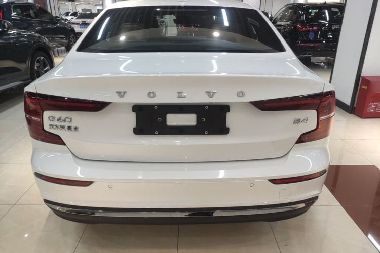 Used Volvo S60 2025 B4 Zhiyuan Luxury Edition Rear