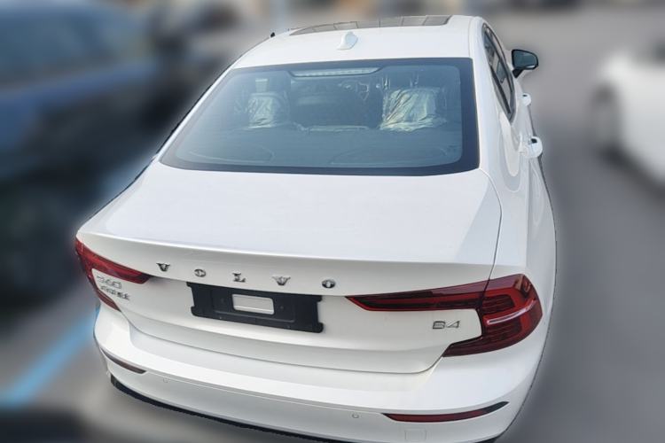 Used Volvo S60 2025 B4 Zhiyuan Sport Edition Rear