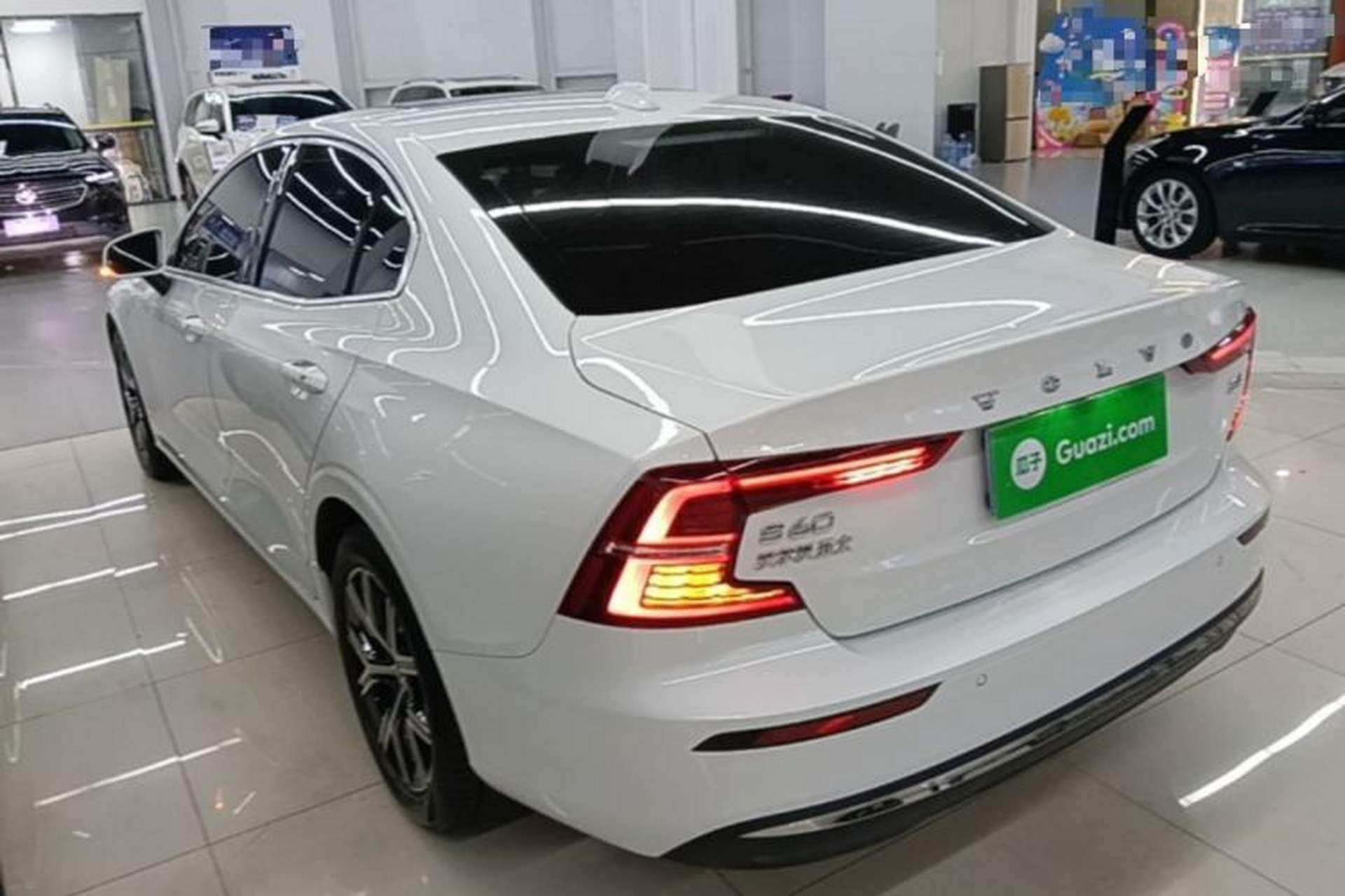Used Volvo S60 2025 B4 Zhiyi Luxury Edition Rear Left 45 Deg