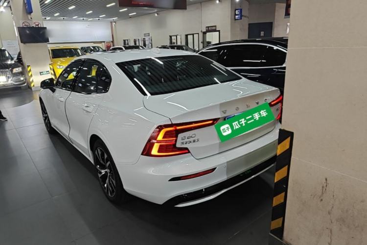 Used Volvo S60 2025 B5 Zhiya Sport Edition Rear Left 45 Deg