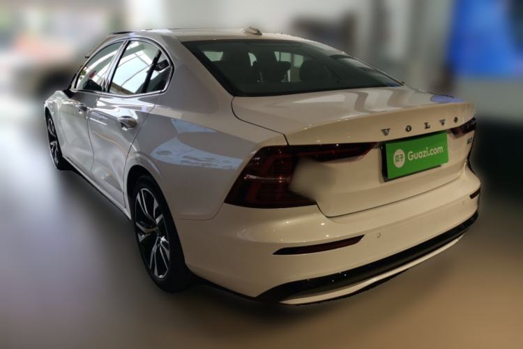 Used Volvo S60 2025 B5 Zhiya Sport Edition Rear Left 45 Deg