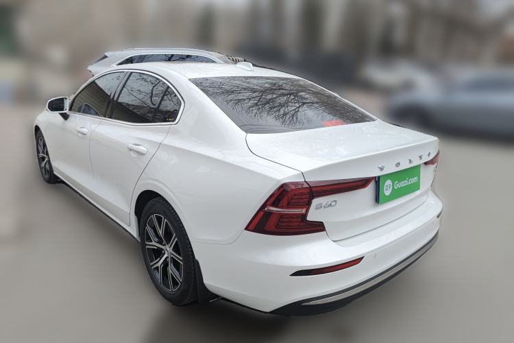 Used Volvo S60 2025 B4 Zhiyi Luxury Edition Rear Left 45 Deg