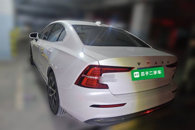 Used Volvo S60 2025 B4 Zhiyi Luxury Edition Rear Left 45 Deg