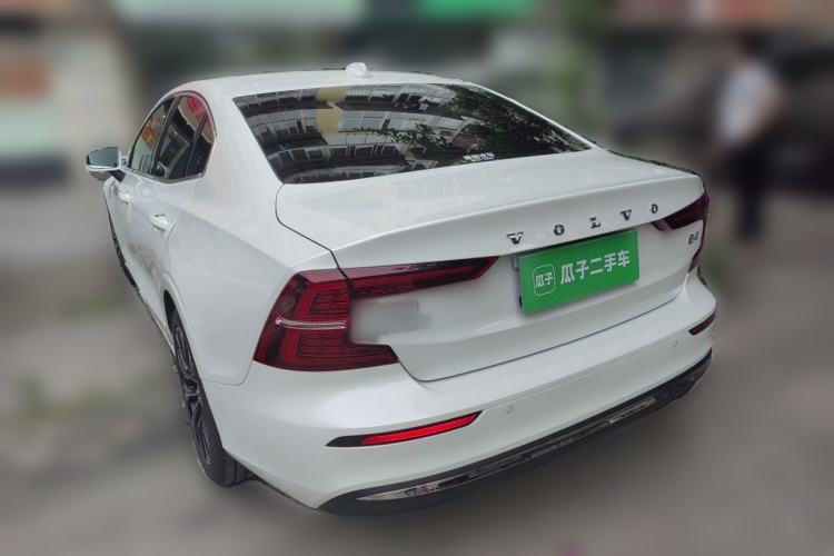 Used Volvo S60 2025 B4 Zhiyuan Luxury Edition Rear Left 45 Deg