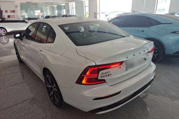 Used Volvo S60 2025 B5 Zhiya Sport Edition Rear Left 45 Deg