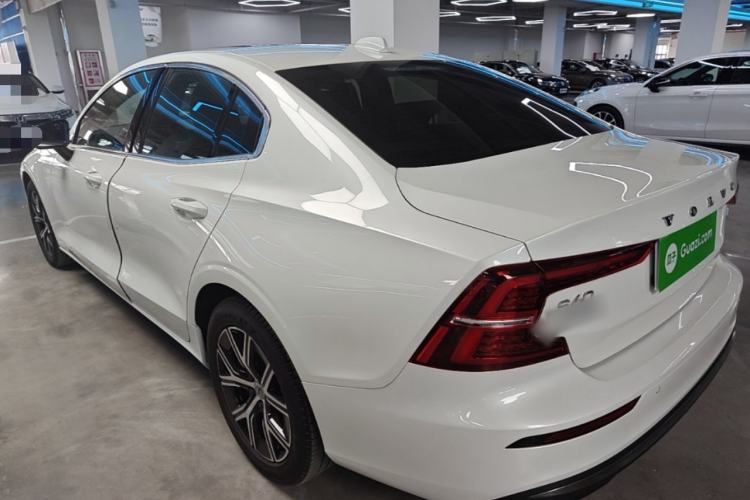 Used Volvo S60 2025 B4 Zhiyi Luxury Edition Rear Left 45 Deg