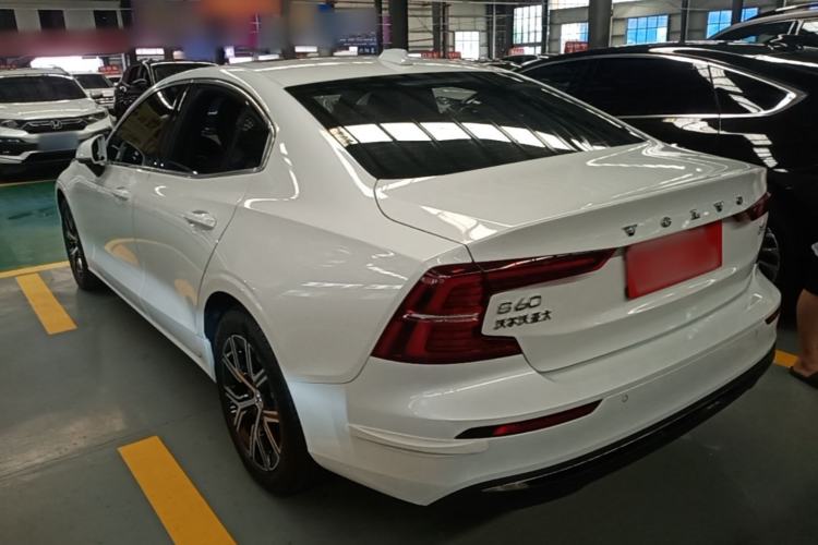 Used Volvo S60 2025 B4 Zhiyi Luxury Edition Rear Left 45 Deg