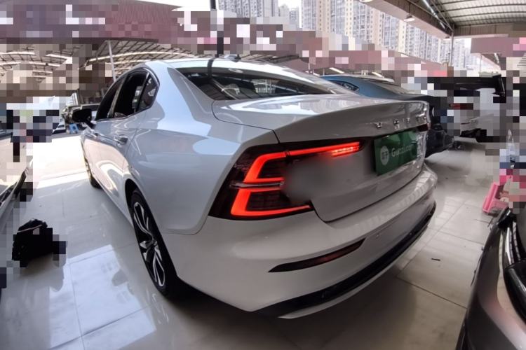 Used Volvo S60 2025 B5 Zhiya Sport Edition Rear Left 45 Deg