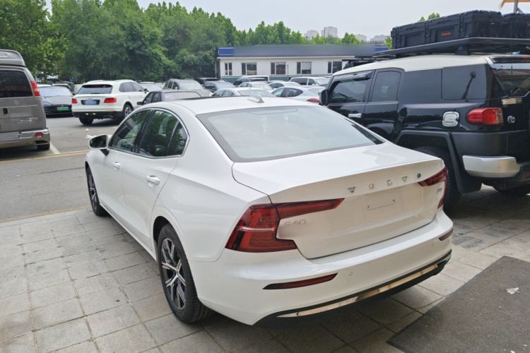 Used Volvo S60 2025 B4 Zhiyi Luxury Edition Rear Left 45 Deg