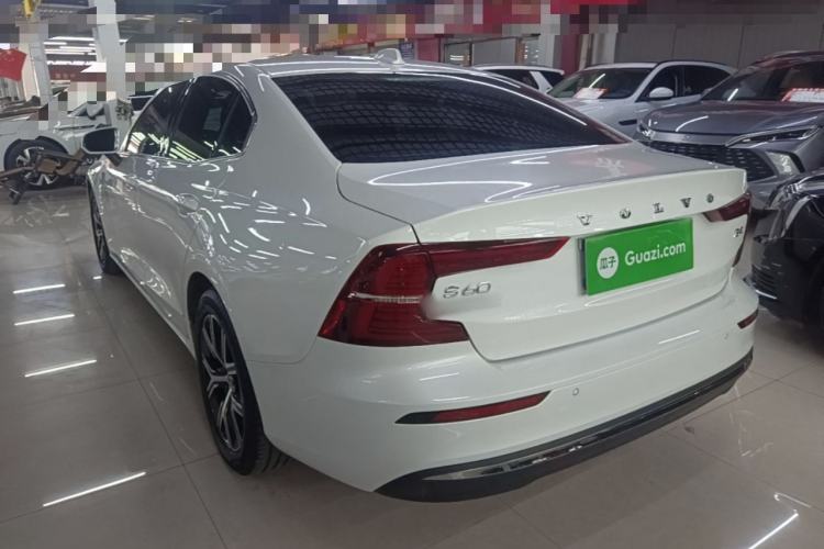 Used Volvo S60 2025 B4 Zhiyi Luxury Edition Rear Left 45 Deg
